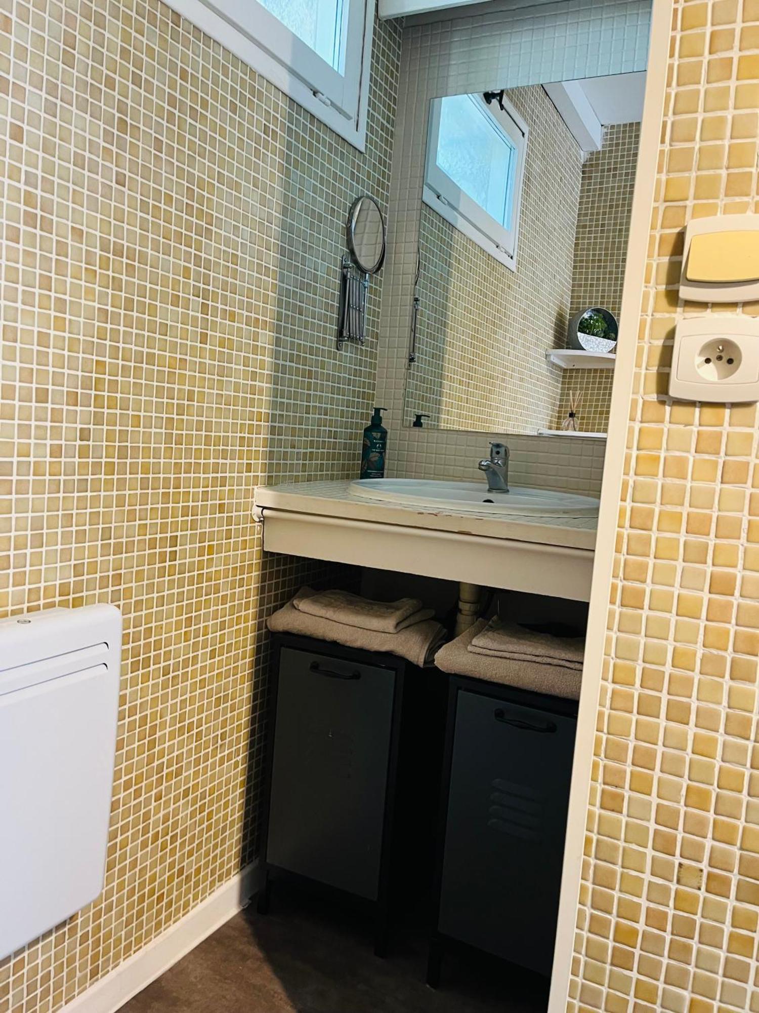 Charmante maisonnette 4pers spa en supplément Canet  Extérieur photo